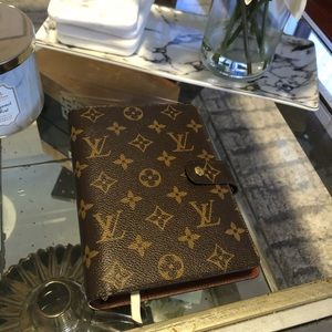 Authentic Louis Vuitton agenda MM
